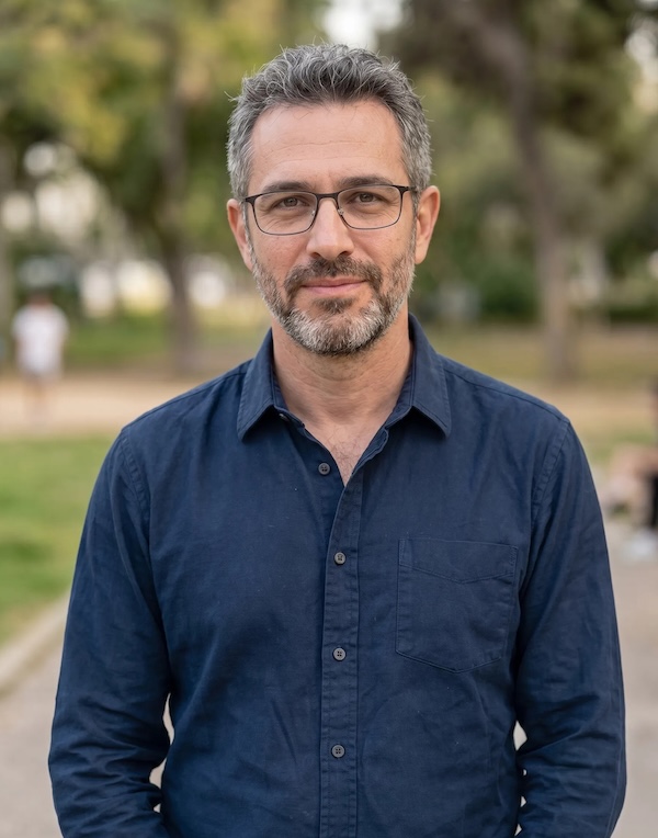 רונן, 42.